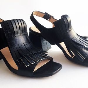 MIVIDA Black + Metallic Blue Sandals Pumps